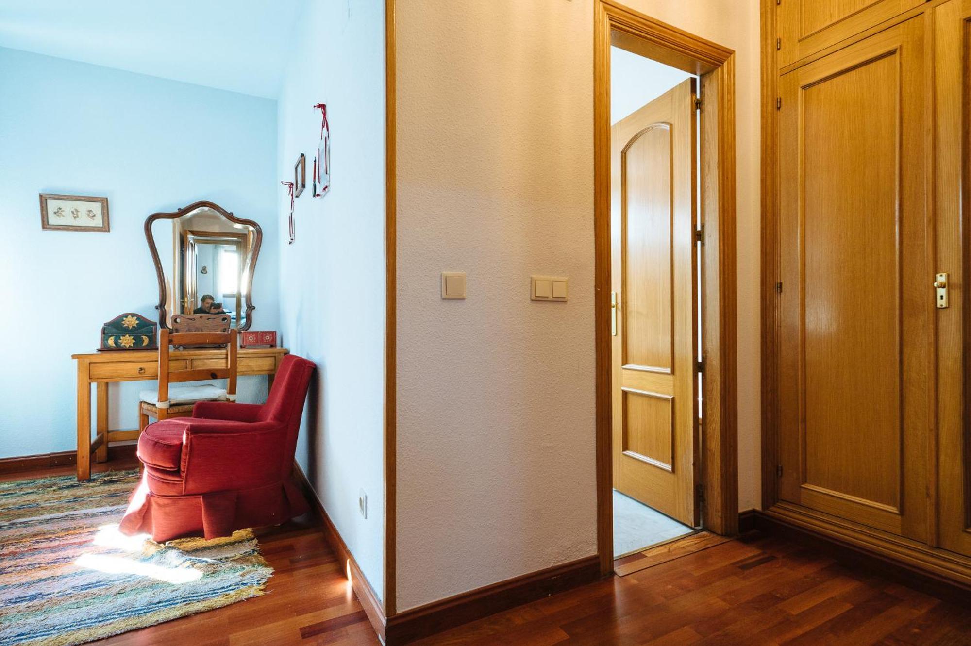 Апартаменты Acogedor Piso Con Parking Santa Justa Севилья Экстерьер фото